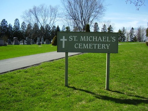 Oorlogsgraven van het Gemenebest St. Michael's Cemetery #1