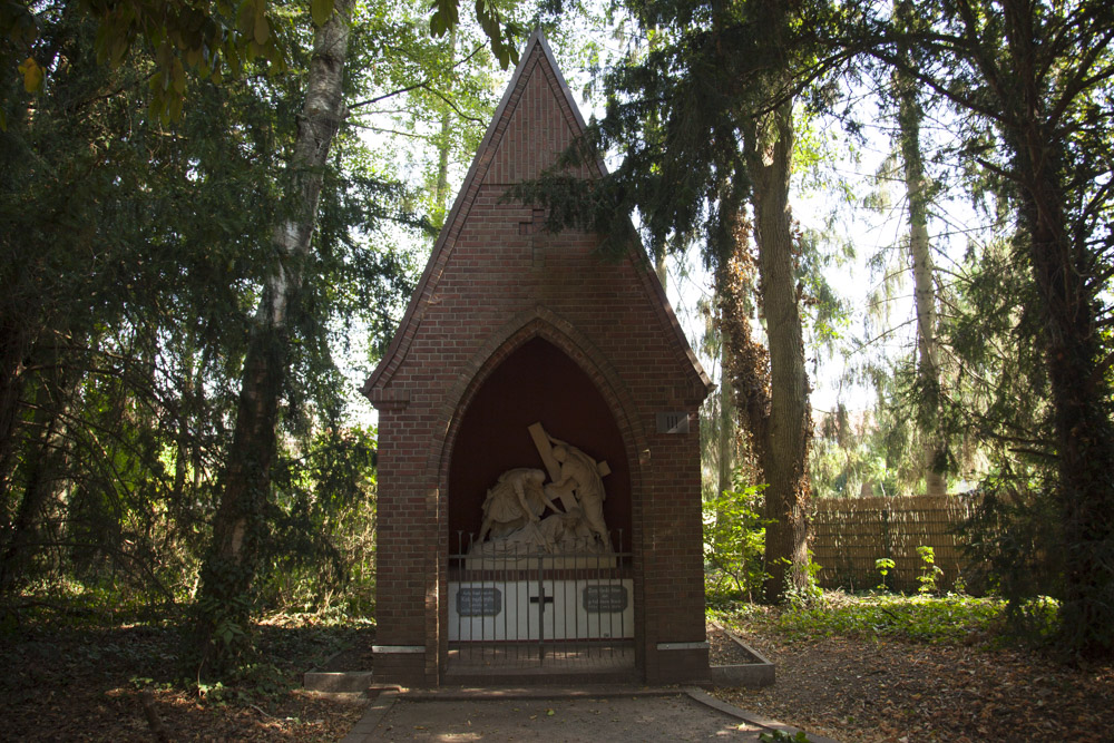 Memorial Chapel Kevelaer #1