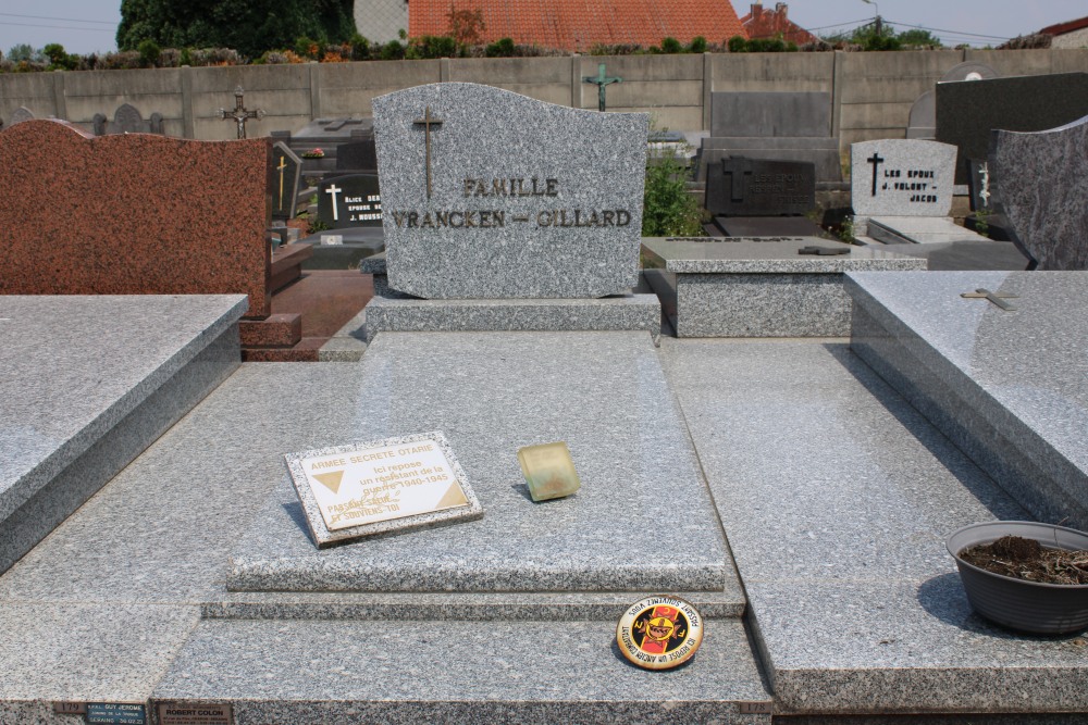 Belgian Graves Veterans Noville #2