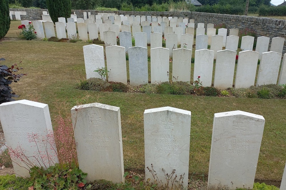 German War Graves Dourlers Extension