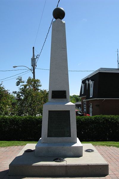 Oorlogsmonument Lennoxville #1