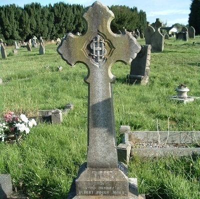 Commonwealth War Graves Ellesmere Cemetery