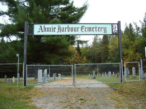 Commonwealth War Grave Ahmic Harbour Cemetery #1