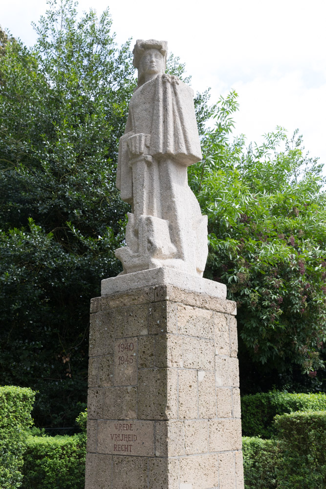 Monument Vrede Vrijheid Recht Lichtenvoorde #2