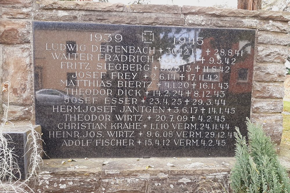 War Memorial Rövenich #5
