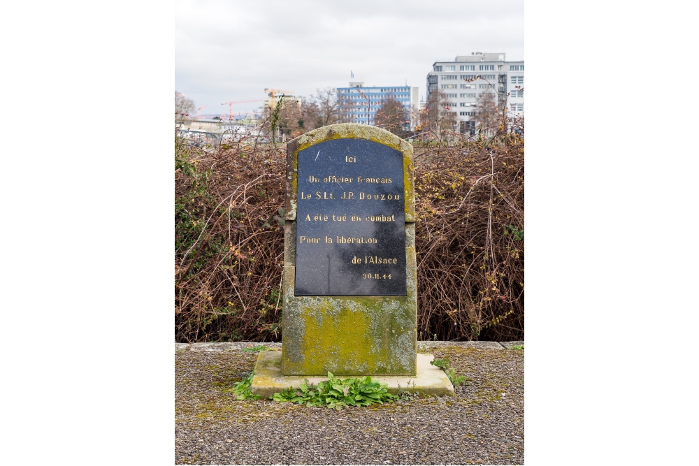 Memorial J.P. Douzou Huningue