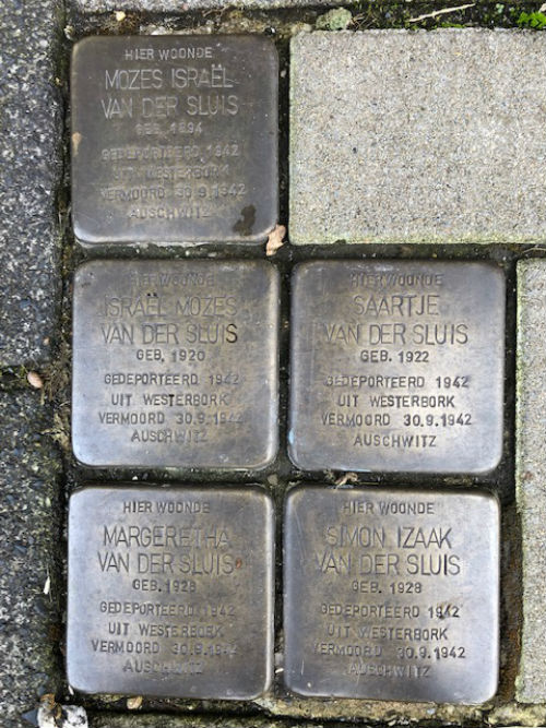 Stolpersteine Schoolstraat 28b #1