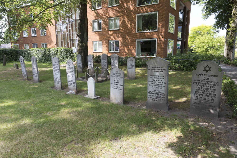 Dutch War Grave Jewish Cemetery Ommen #4