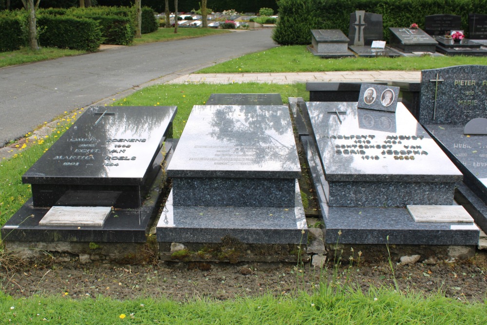Belgian Graves Veterans De Haan #5