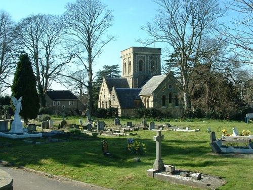 Oorlogsgraf van het Gemenebest St John the Baptist Churchyard #1