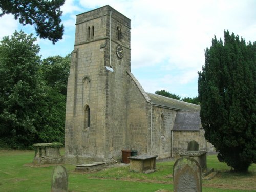 Commonwealth War Grave St. Nicholas Churchyard