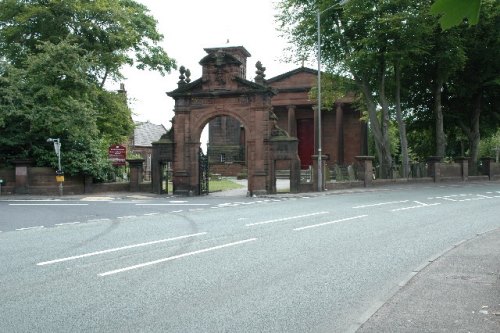 Oorlogsgraf van het Gemenebest St. Bartholomew Roman Catholic Churchyard