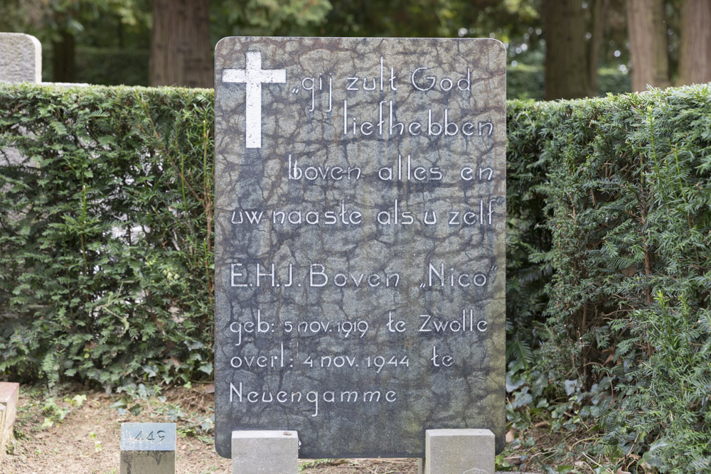 Dutch War Graves Municipal Cemetery North and South Oosterbeek #3