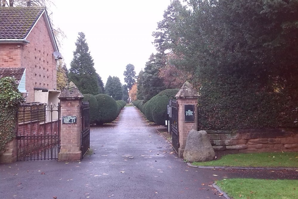 Commonwealth War Graves Bromsgrove Cemetery