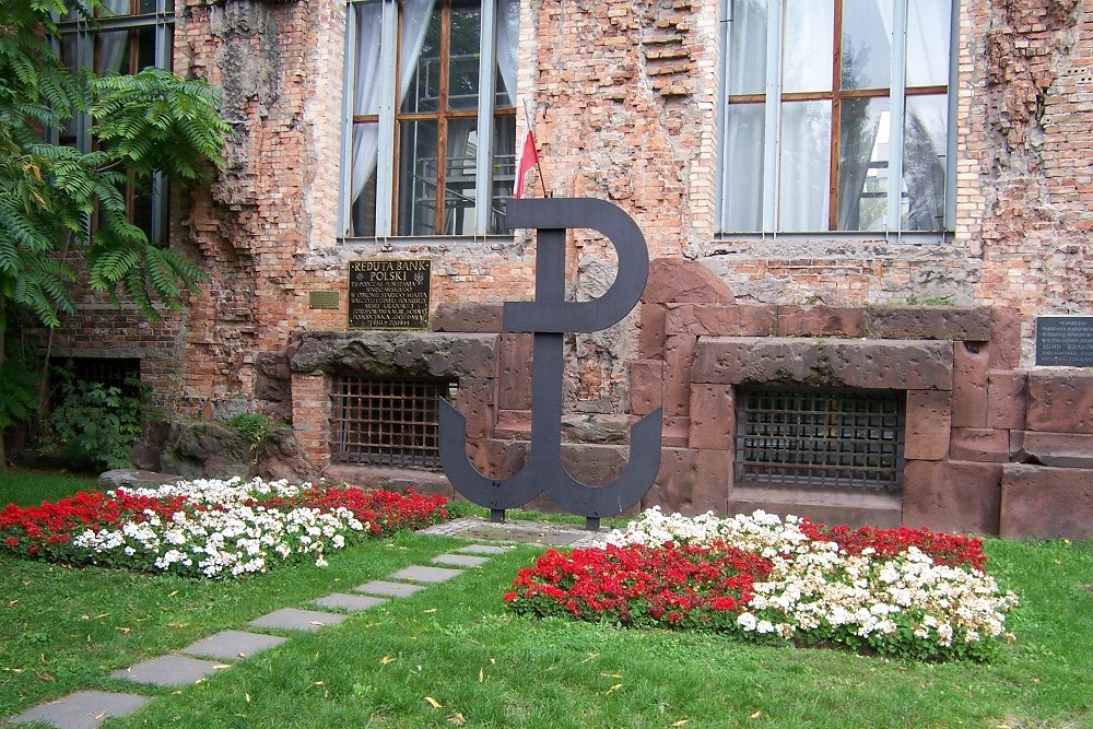 Ruins Bank Polski #2