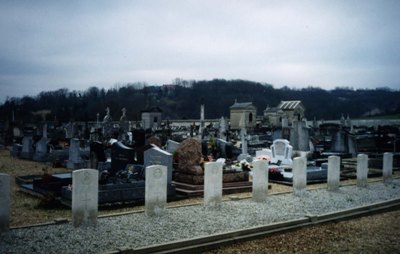 Oorlogsgraven van het Gemenebest St. Pierre-du-Vauvray #1