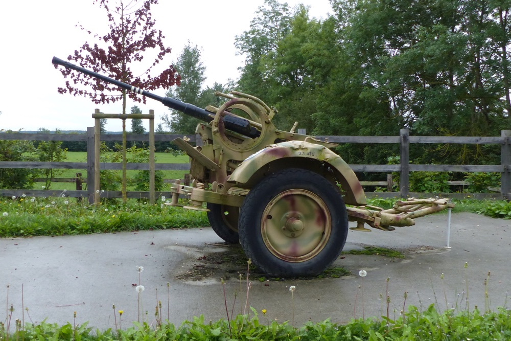 Duitse 2cm Flak 38 Saint-Lambert-sur-Dive #3