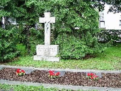 Oorlogsgraven Lohausen #1