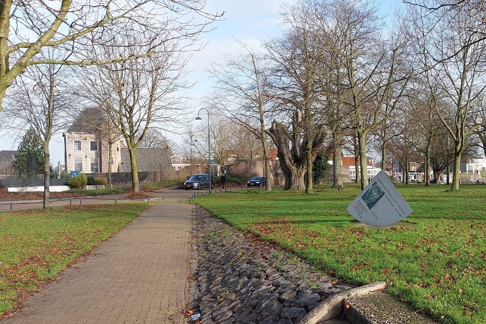 Monument Henk van Randwijk #4