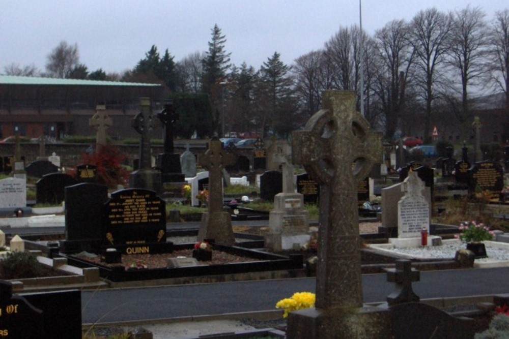 Oorlogsgraven van het Gemenebest St. Mary Roman Catholic Churchyard