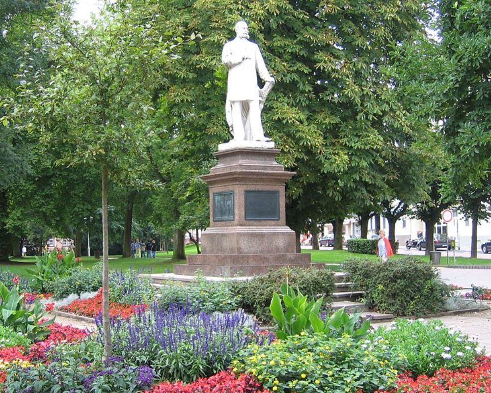 Statue of Emperor William I