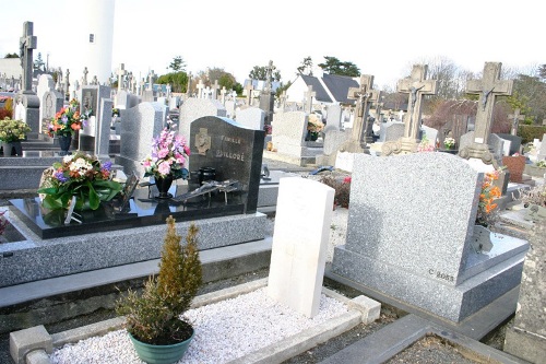 Commonwealth War Grave Molan-sur-Mer