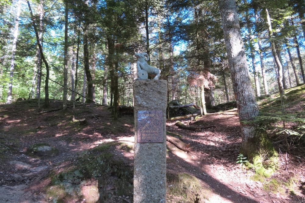 Monument Corsicanen Col de La Chapelotte #2