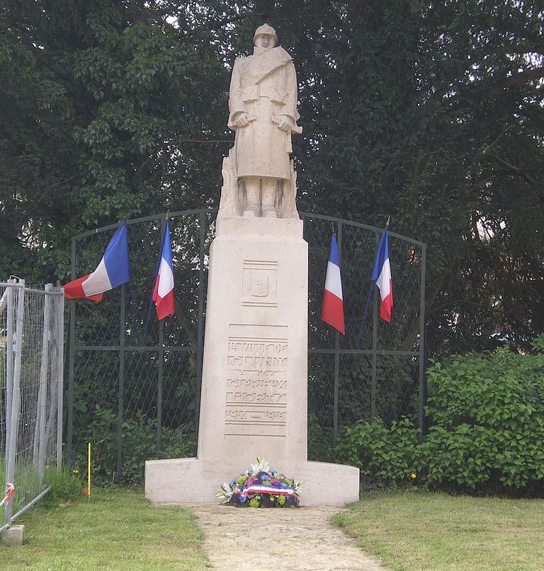 Monument Eerste Wereldoorlog Cluny #1