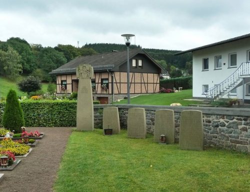 War Memorial Ormont