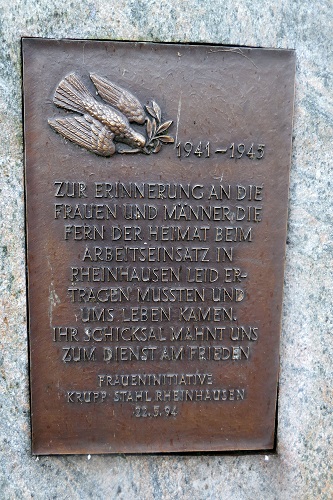 Monument Oorlogsslachtoffers Rheinhausen #2
