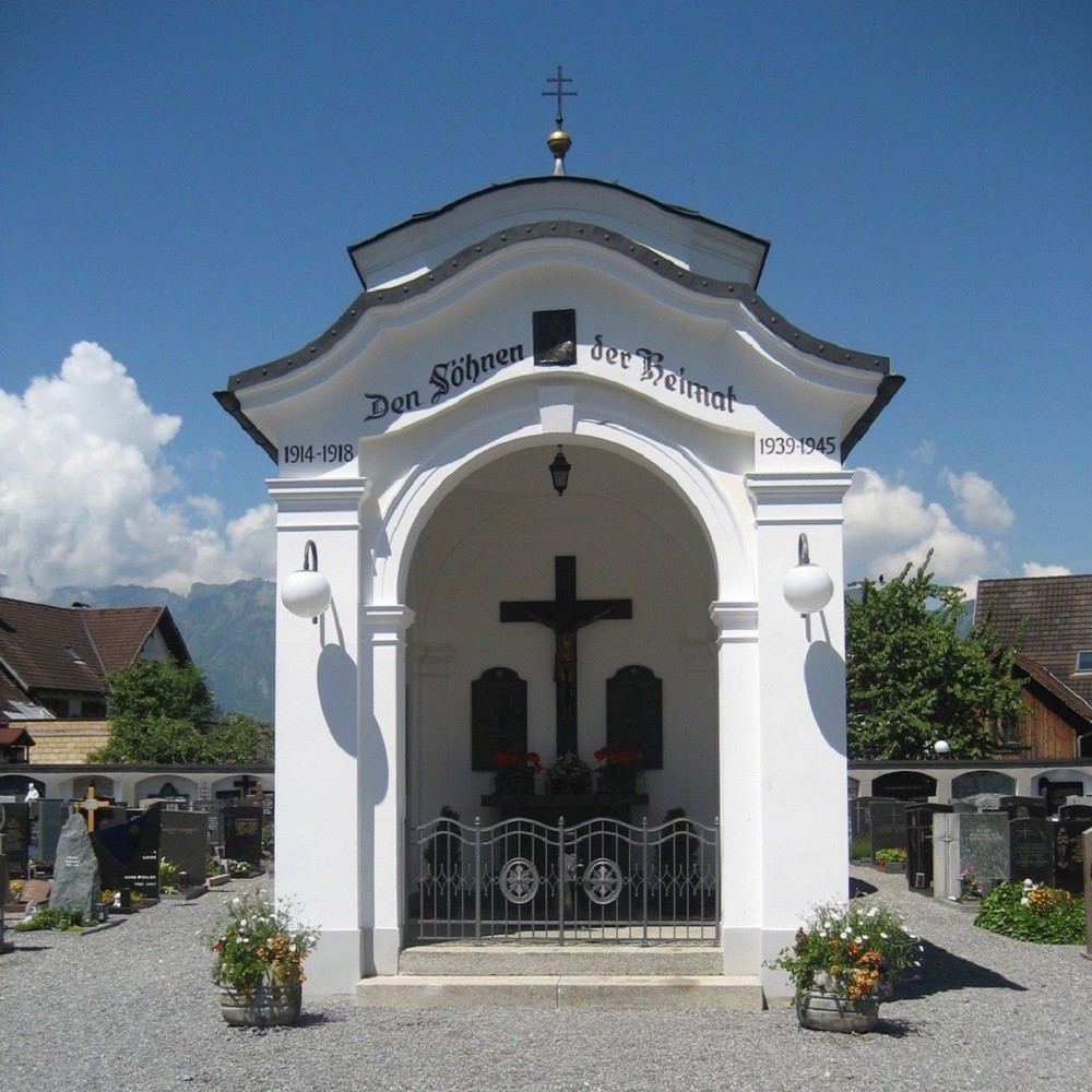 War Monument To the Homelands Sons (both World Wars) Gisingen