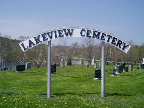 Commonwealth War Grave Lakeview Cemetery