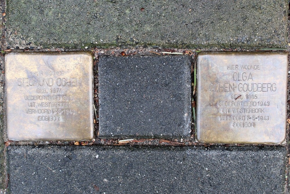 Stolpersteine Javastraat 4  (voorheen Van Boetzelaerstraat 31) #2