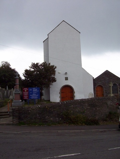 Oorlogsgraven van het Gemenebest St Illtyd Churchyard #1