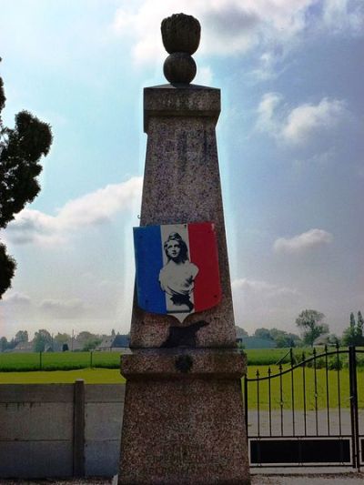 Oorlogsmonument Épreville-près-le-Neubourg #1