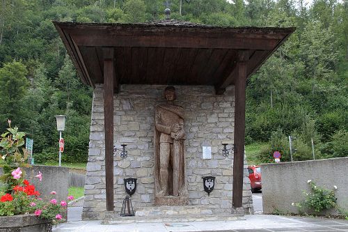 Oorlogsmonument Murau #1