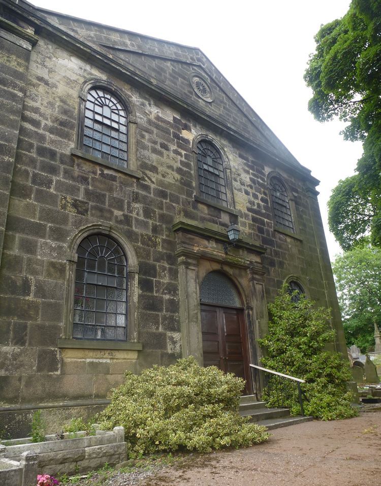 Commonwealth War Graves Ruiton Congregational Chapelyard #1