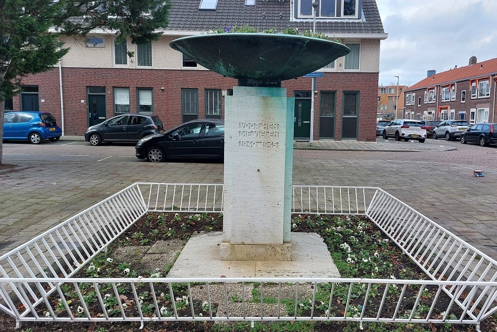 War Memorial Saenredamplein #5