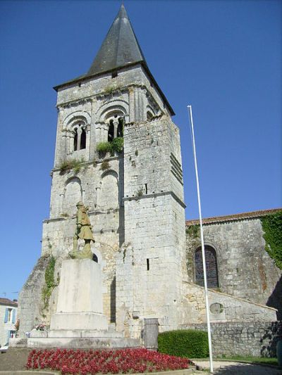 War Memorial Le Gua #1