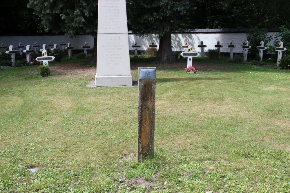 War Memorial Cemetery Loppem #2
