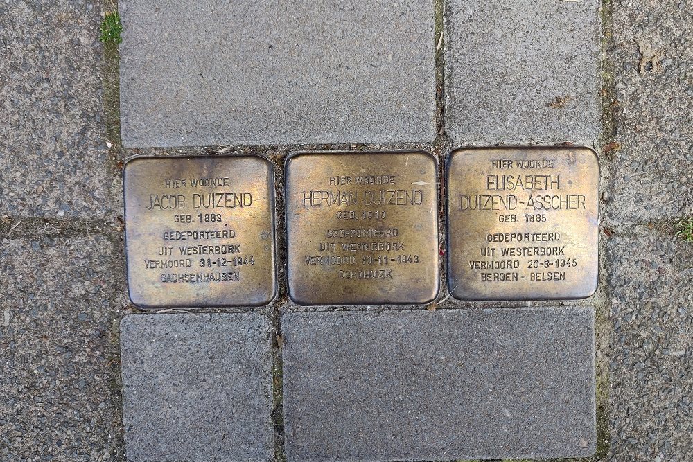 Stolpersteine Grensstraat 21 #1