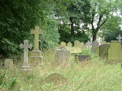 Commonwealth War Graves St. Paul Churchyard