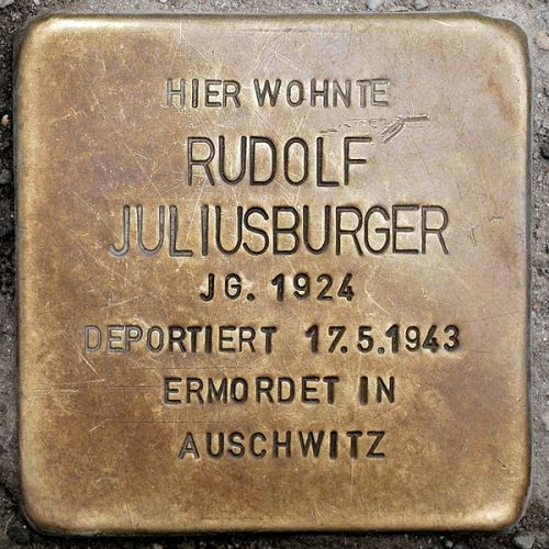 Stolpersteine Heinz-Galinski-Straße 1