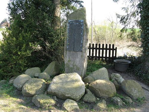 Oorlogsmonument Lüdershagen #1