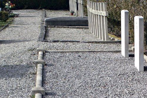 French War Graves Somsois Churchyard #1