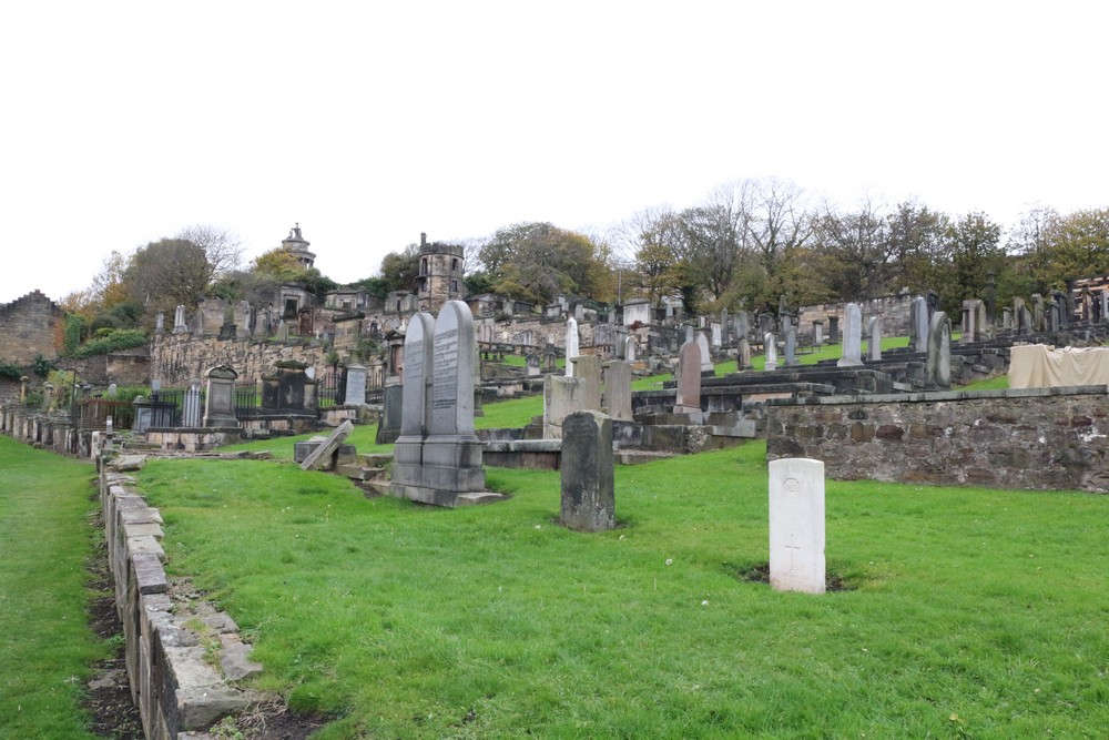 Commonwealth War Graves New Calton #3