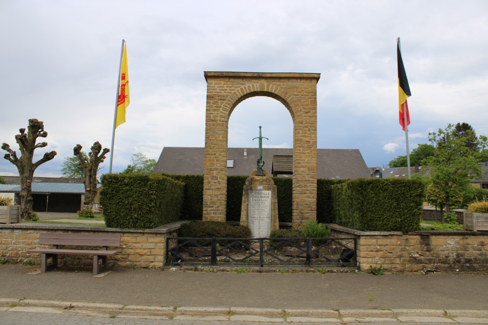 War Memorial Fontenoille #1