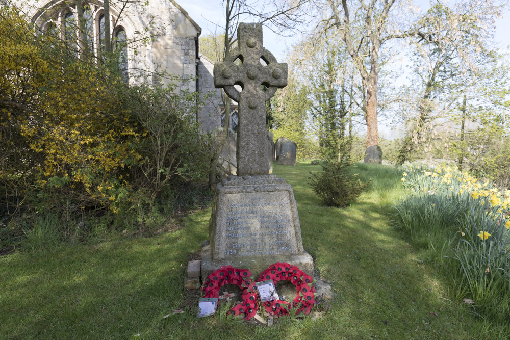 Oorlogsmonument Sutton upon Derwent #1