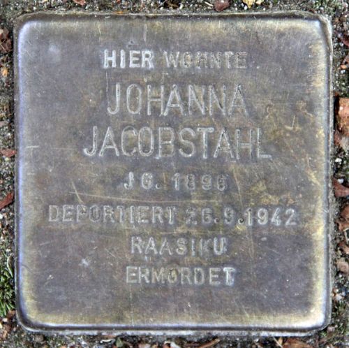 Stolperstein Douglasstrae 11