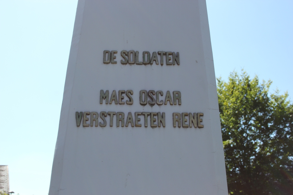 War Memorial Schelderode #3